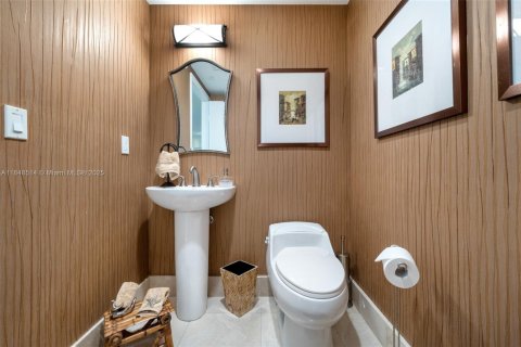 Copropriété à louer à Aventura, Floride: 4 chambres, 321.81 m2 № 1850704 - photo 29