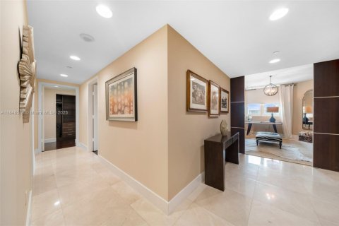 Copropriété à louer à Aventura, Floride: 4 chambres, 321.81 m2 № 1850704 - photo 21
