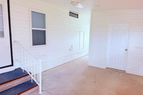 Villa ou maison à louer à Port Charlotte, Floride: 2 chambres, 98.1 m2 № 2398849 - photo 19