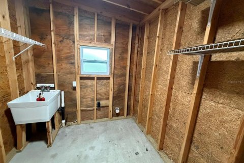 Villa ou maison à louer à Port Charlotte, Floride: 2 chambres, 98.1 m2 № 2398849 - photo 16