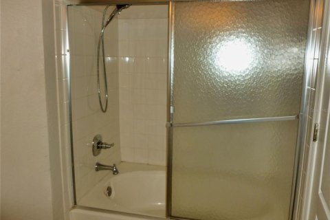Condominio en alquiler en Sarasota, Florida, 1 dormitorio, 77.02 m2 № 1840284 - foto 26