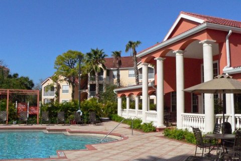 Condominio en alquiler en Sarasota, Florida, 1 dormitorio, 77.02 m2 № 1840284 - foto 3