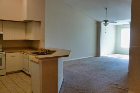 Condominio en alquiler en Sarasota, Florida, 1 dormitorio, 77.02 m2 № 1840284 - foto 22