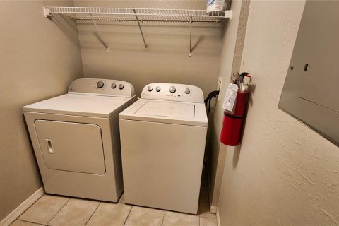 Condominio en alquiler en Sarasota, Florida, 1 dormitorio, 77.02 m2 № 1840284 - foto 29