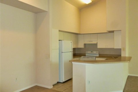 Condominio en alquiler en Sarasota, Florida, 1 dormitorio, 77.02 m2 № 1840284 - foto 19