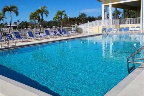 Appartement à louer à Punta Gorda, Floride: 2 chambres, 164.99 m2 № 1719181 - photo 15