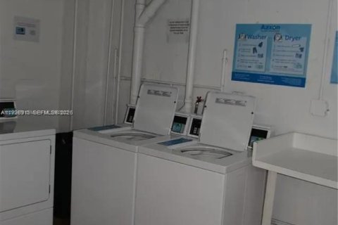 Снять в аренду кондоминиум в Плантация, Флорида 2 спальни, 117.06м2, № 2091254 - фото 21