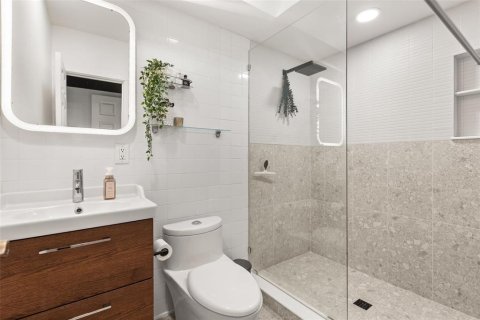 Casa en venta en Orlando, Florida, 3 dormitorios, 136.94 m2 № 2405490 - foto 24