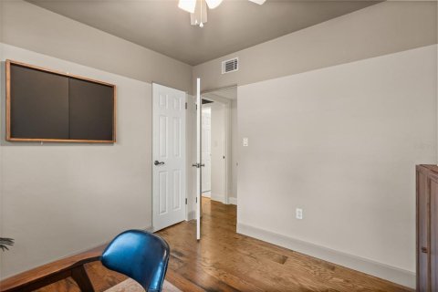 Casa en venta en Orlando, Florida, 3 dormitorios, 136.94 m2 № 2405490 - foto 30