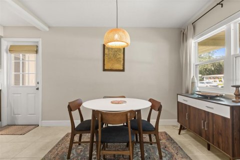 Casa en venta en Orlando, Florida, 3 dormitorios, 136.94 m2 № 2405490 - foto 14
