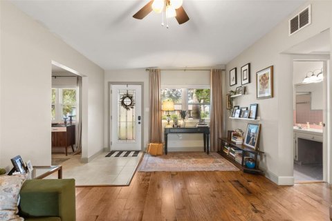 Casa en venta en Orlando, Florida, 3 dormitorios, 136.94 m2 № 2405490 - foto 5