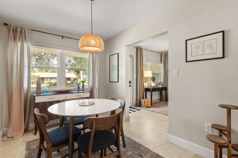 Casa en venta en Orlando, Florida, 3 dormitorios, 136.94 m2 № 2405490 - foto 15