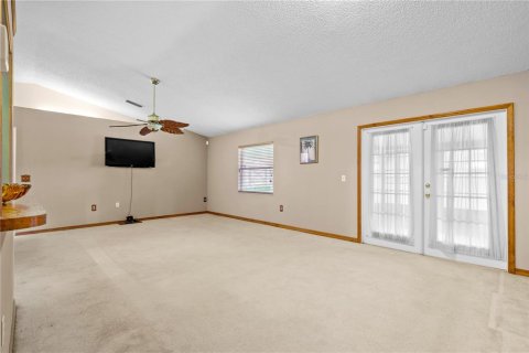 House in DeLand, Florida 3 bedrooms, 140.75 sq.m. № 1831929 - photo 5