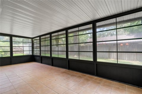 House in DeLand, Florida 3 bedrooms, 140.75 sq.m. № 1831929 - photo 19