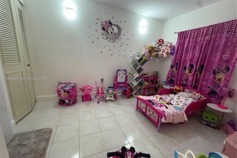 Condo in Miami, Florida, 3 bedrooms  № 2005477 - photo 10