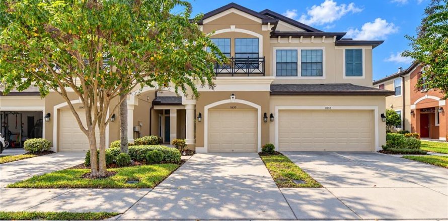 Touwnhouse à Tampa, Floride 3 chambres, 179.58 m2 № 2400478