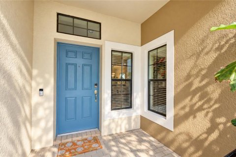 Touwnhouse à vendre à Tampa, Floride: 3 chambres, 179.58 m2 № 2400478 - photo 8
