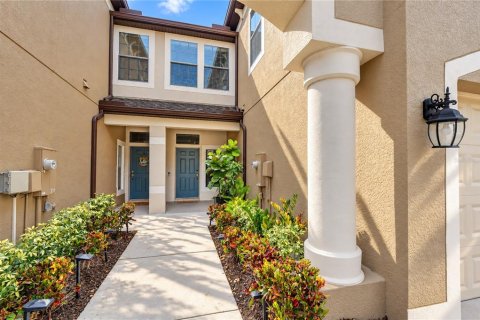 Touwnhouse à vendre à Tampa, Floride: 3 chambres, 179.58 m2 № 2400478 - photo 6