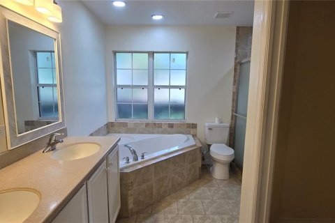 Casa en alquiler en Eustis, Florida, 3 dormitorios, 139.73 m2 № 1883019 - foto 12