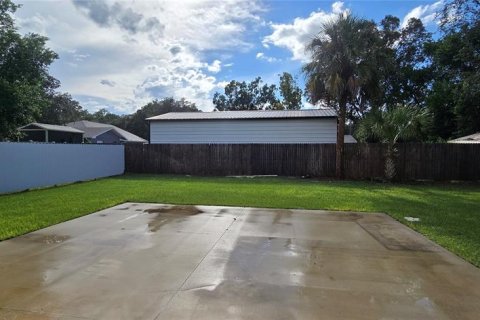 Casa en alquiler en Eustis, Florida, 3 dormitorios, 139.73 m2 № 1883019 - foto 18