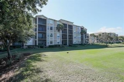 Copropriété à louer à Bradenton, Floride: 2 chambres, 104.14 m2 № 2406898 - photo 2