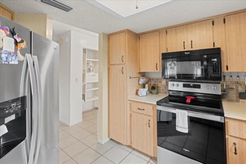 House in Ocala, Florida 2 bedrooms, 121.33 sq.m. № 1914244 - photo 26