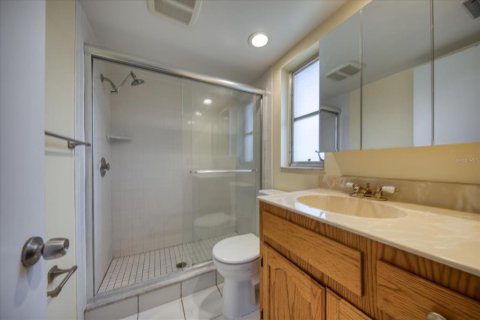 House in Belleair Bluffs, Florida 3 bedrooms, 157.93 sq.m. № 2393500 - photo 16