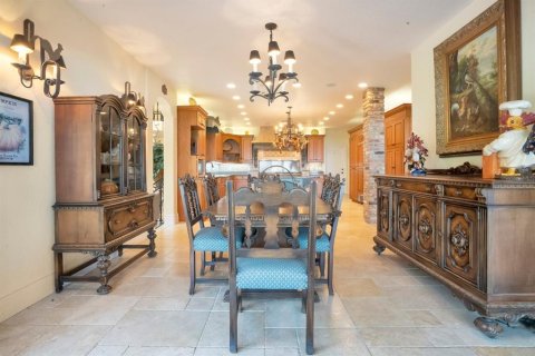 House in Auburndale, Florida 5 bedrooms, 669.64 sq.m. № 2097416 - photo 20