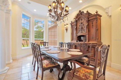 House in Auburndale, Florida 5 bedrooms, 669.64 sq.m. № 2097416 - photo 8