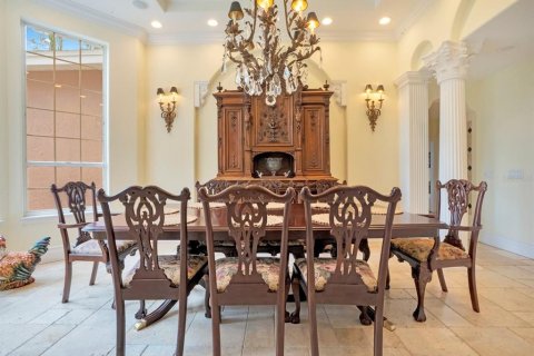 House in Auburndale, Florida 5 bedrooms, 669.64 sq.m. № 2097416 - photo 7