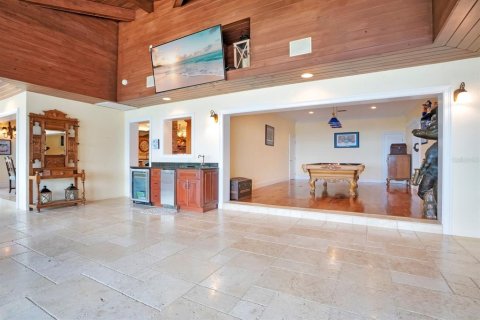 House in Auburndale, Florida 5 bedrooms, 669.64 sq.m. № 2097416 - photo 26