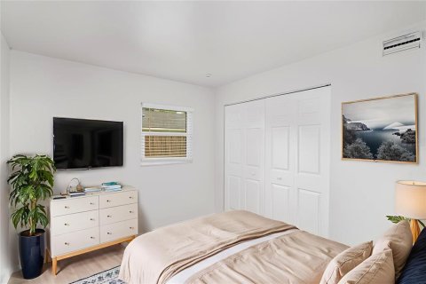 House in Bradenton, Florida 3 bedrooms, 138.52 sq.m. № 1903469 - photo 16