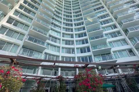 Condominio en venta en Miami Beach, Florida, 44.31 m2 № 2034649 - foto 4