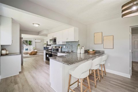 Casa en venta en Saint Petersburg, Florida, 3 dormitorios, 130.06 m2 № 1886284 - foto 21
