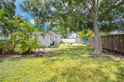 Casa en venta en Saint Petersburg, Florida, 3 dormitorios, 130.06 m2 № 1886284 - foto 29