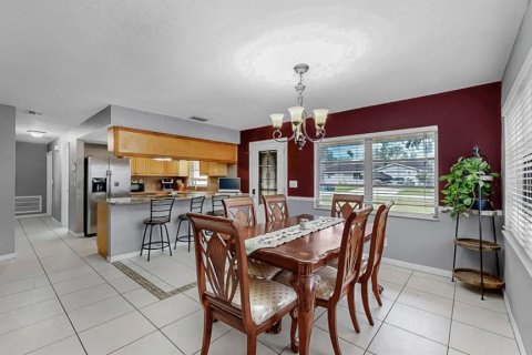 Villa ou maison à vendre à New Port Richey, Floride: 3 chambres, 134.15 m2 № 1911481 - photo 11