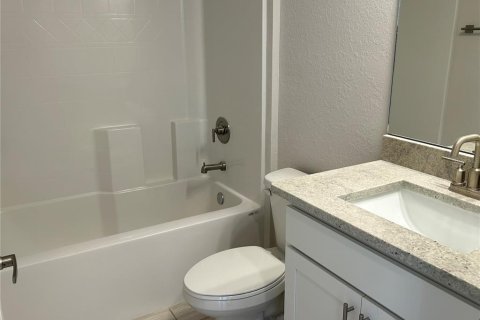 House in North Port, Florida 3 bedrooms, 143.07 sq.m. № 1337197 - photo 17