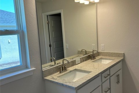 House in North Port, Florida 3 bedrooms, 143.07 sq.m. № 1337197 - photo 13