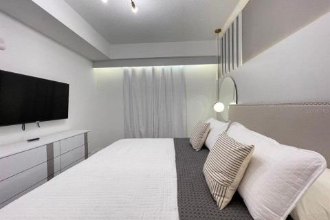 Condo in Kissimmee, Florida, 2 bedrooms  № 1772229 - photo 18