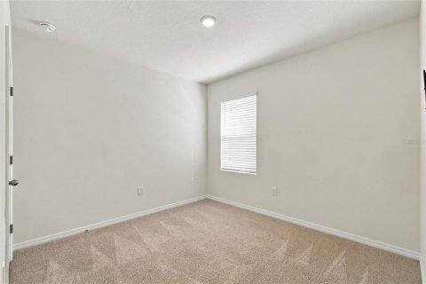 Villa ou maison à vendre à Haines City, Floride: 4 chambres, 170.01 m2 № 2421662 - photo 19