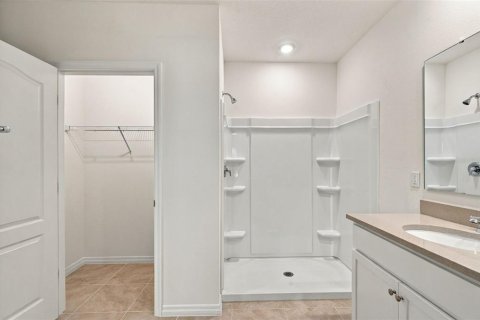Villa ou maison à vendre à Haines City, Floride: 4 chambres, 170.01 m2 № 2421662 - photo 15
