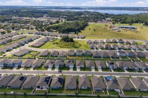Villa ou maison à vendre à Haines City, Floride: 4 chambres, 170.01 m2 № 2421662 - photo 27