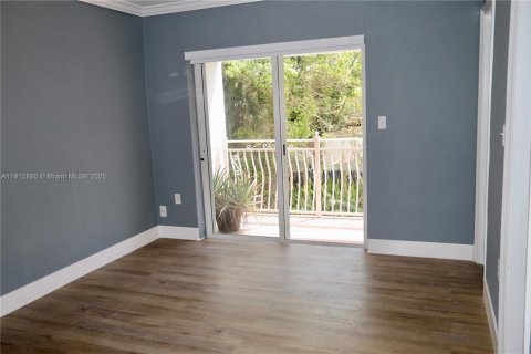 Condominio en alquiler en Miami, Florida, 1 dormitorio, 51.28 m2 № 1969152 - foto 5