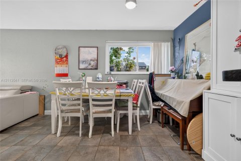Adosado en venta en Palmetto Bay, Florida, 2 dormitorios, 93 m2 № 2434062 - foto 10