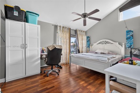 Adosado en venta en Palmetto Bay, Florida, 2 dormitorios, 93 m2 № 2434062 - foto 15