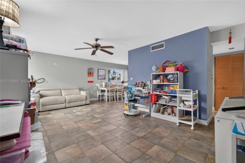 Adosado en venta en Palmetto Bay, Florida, 2 dormitorios, 93 m2 № 2434062 - foto 6