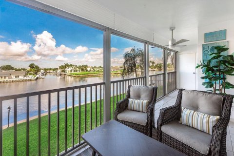 Condo in Deerfield Beach, Florida, 2 bedrooms  № 2402430
