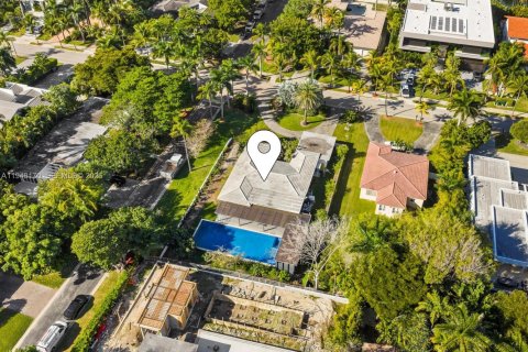 Снять в аренду виллу или дом в Голден-Бич, Флорида 3 спальни, 242.29м2, № 2005472 - фото 7