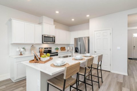 Touwnhouse à louer à Port St. Lucie, Floride: 3 chambres, 155.43 m2 № 2435448 - photo 2