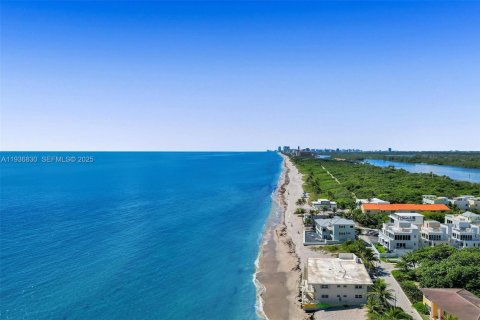 Immobilier commercial à vendre à Hollywood, Floride: 320.51 m2 № 1994908 - photo 7